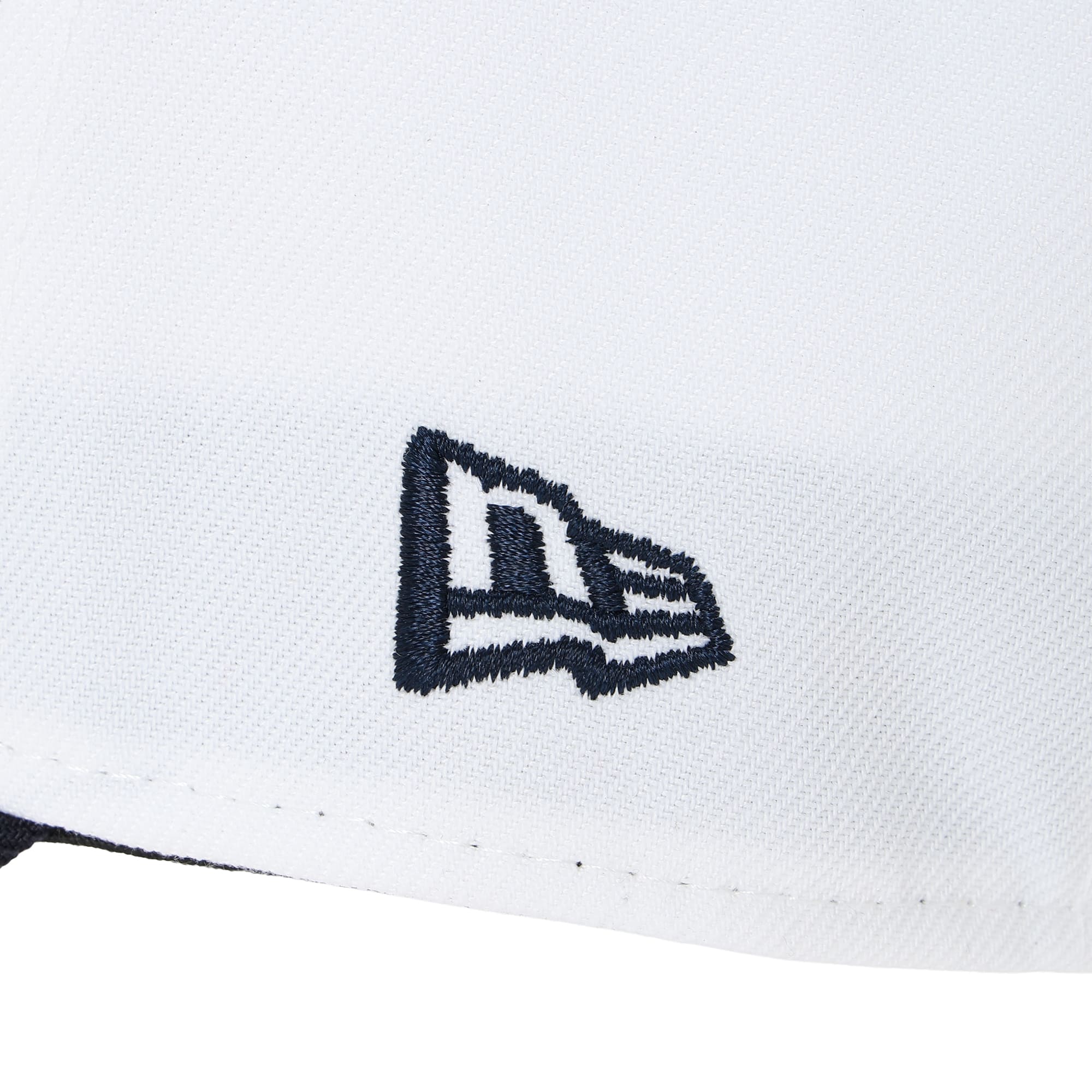 UNISEX NEW ERA ツートーンキャップ ホワイト 071718836
