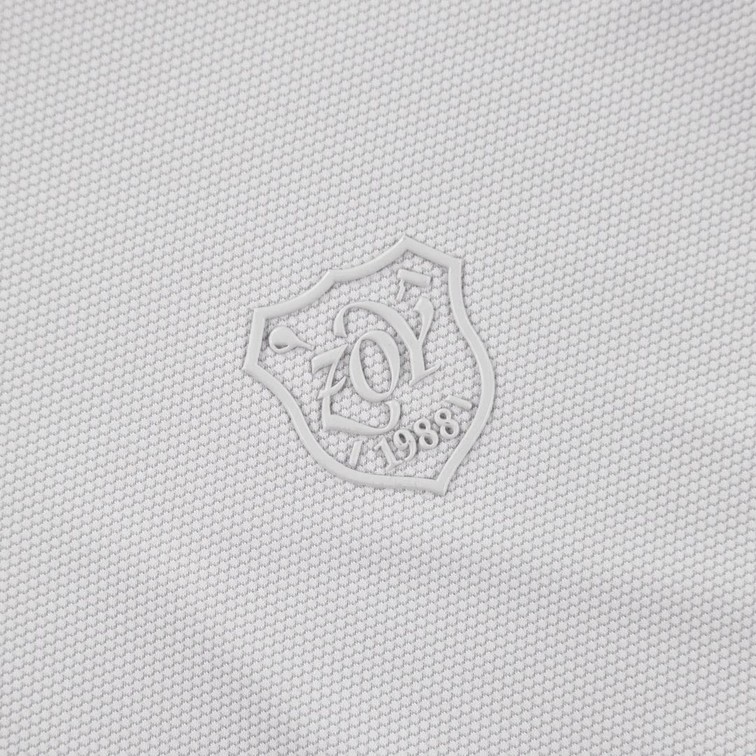 【24AW新作】MENS CORDURAストレッチハニカム ZIPフーディー シルバーグレイ 071444101 - ZOY OFFICIAL