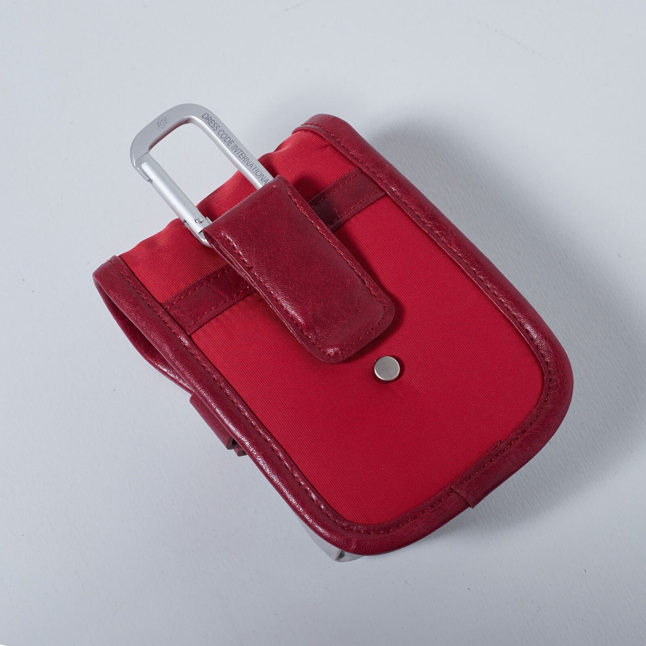 UNISEX padded scope pouch red