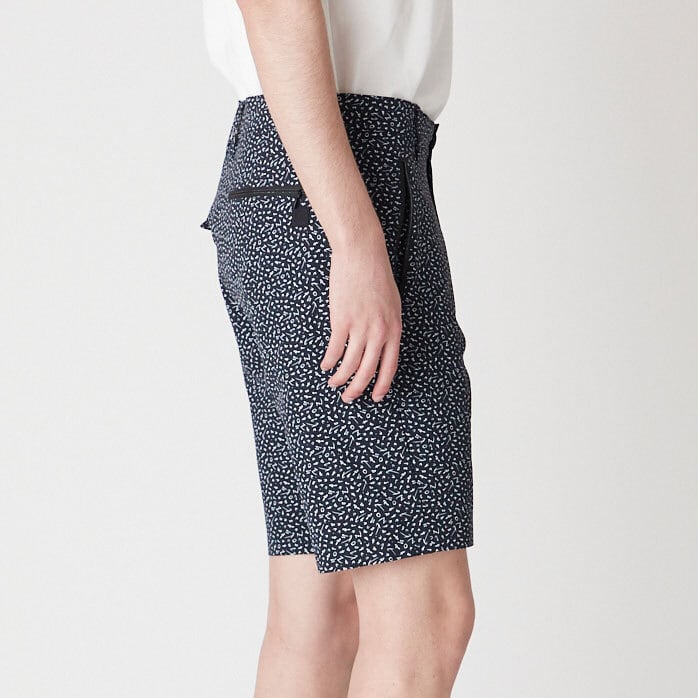 【伸縮性抜群】MENS マイクロリップストレッチ ショートパンツ ネイビー / 071422419 - ZOY OFFICIAL