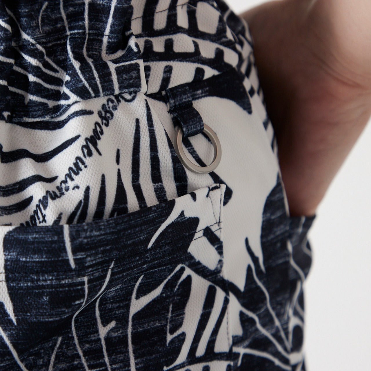 WOMENS ステンシルリーフプリント 半袖ワンピース ネイビー 071622523 - ZOY OFFICIAL