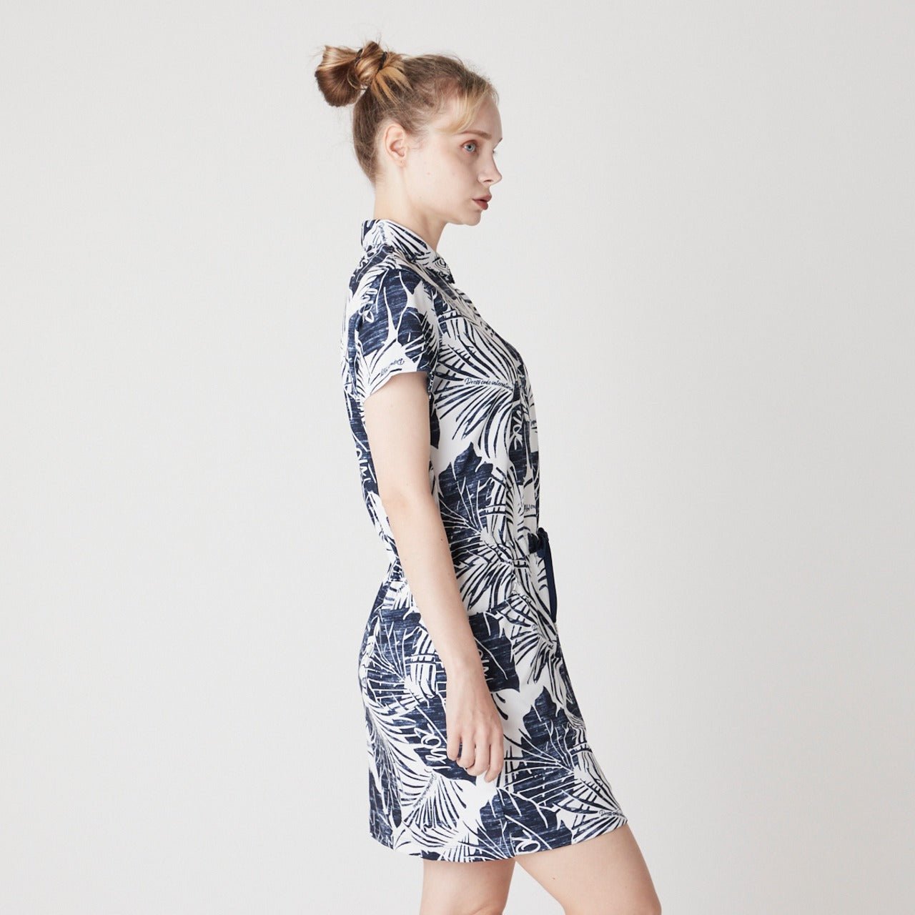 WOMENS ステンシルリーフプリント 半袖ワンピース ネイビー 071622523 - ZOY OFFICIAL