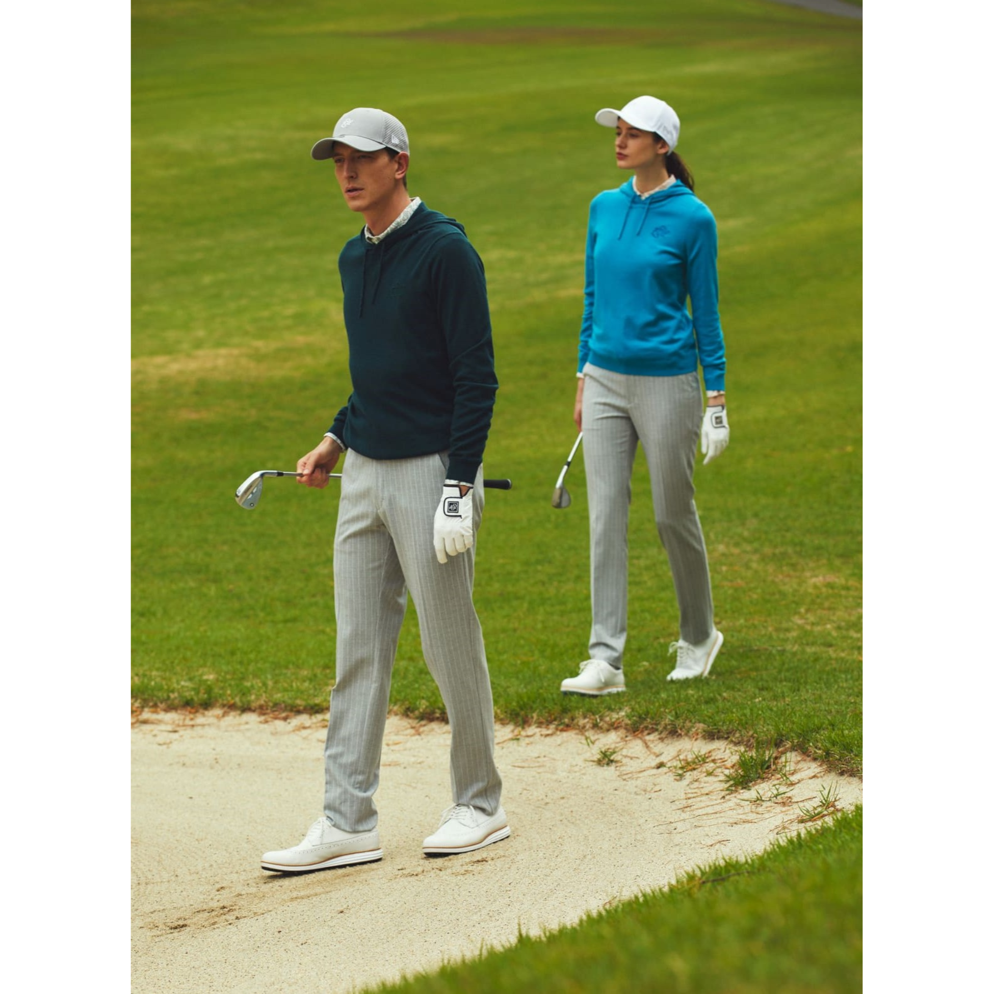 Women's Extra Fine Merino Wool Knit Hoodie in Turquoise