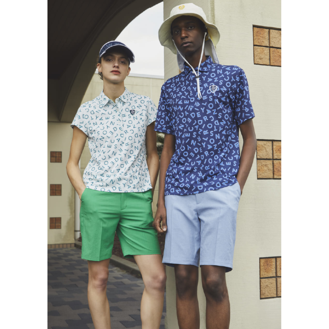 MEN グラフィティーロゴプリント 半袖シャツ ネイビー