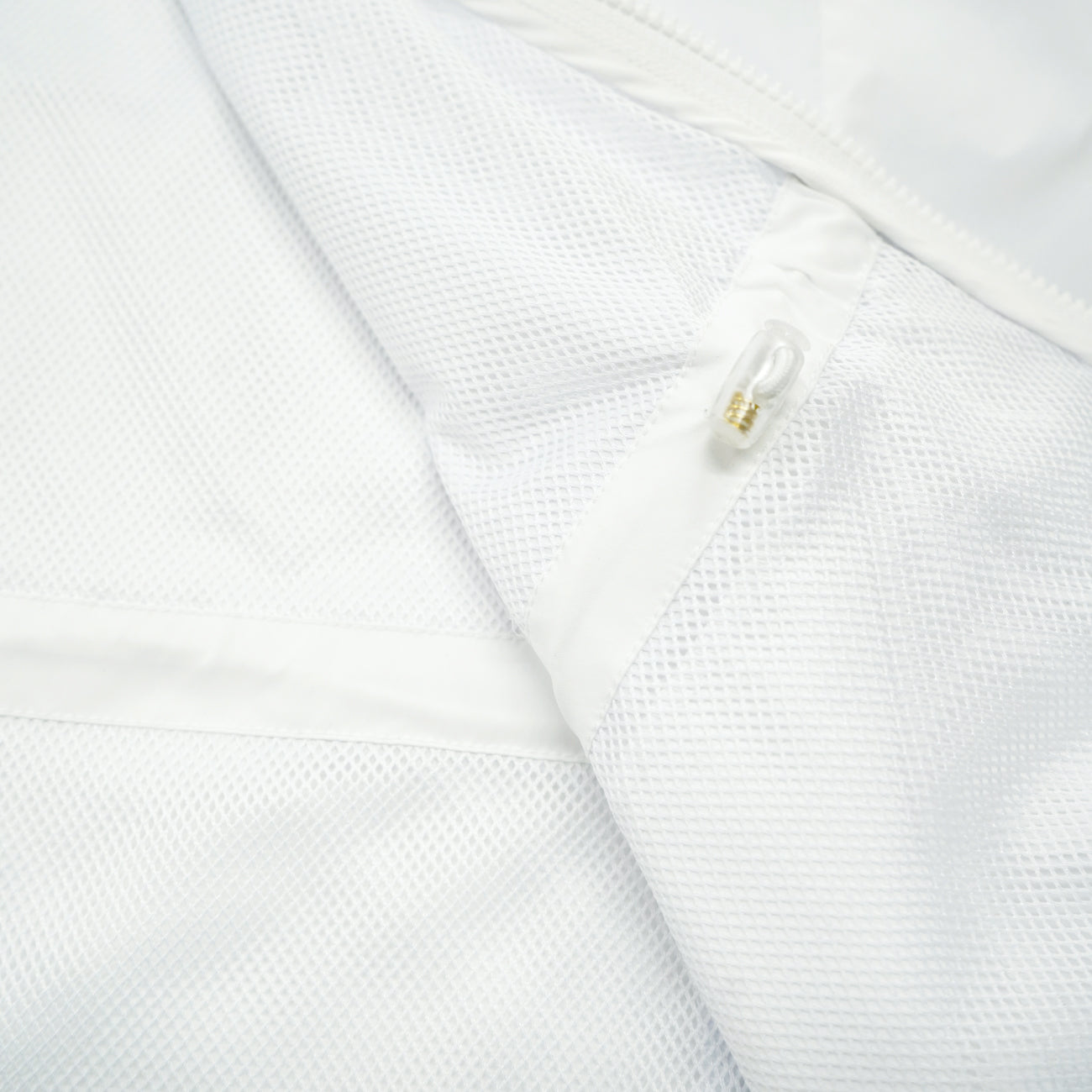 WOMEN ナイロンタフタストレッチ ベスト ホワイト