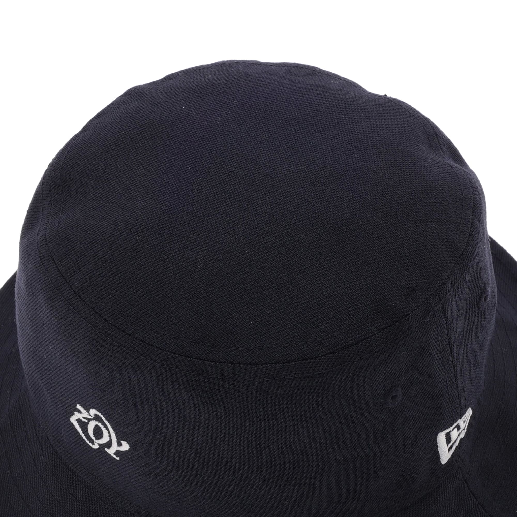 【24SS新作】UNISEX NEW ERA バケットハット ネイビー 071789882 - ZOY OFFICIAL