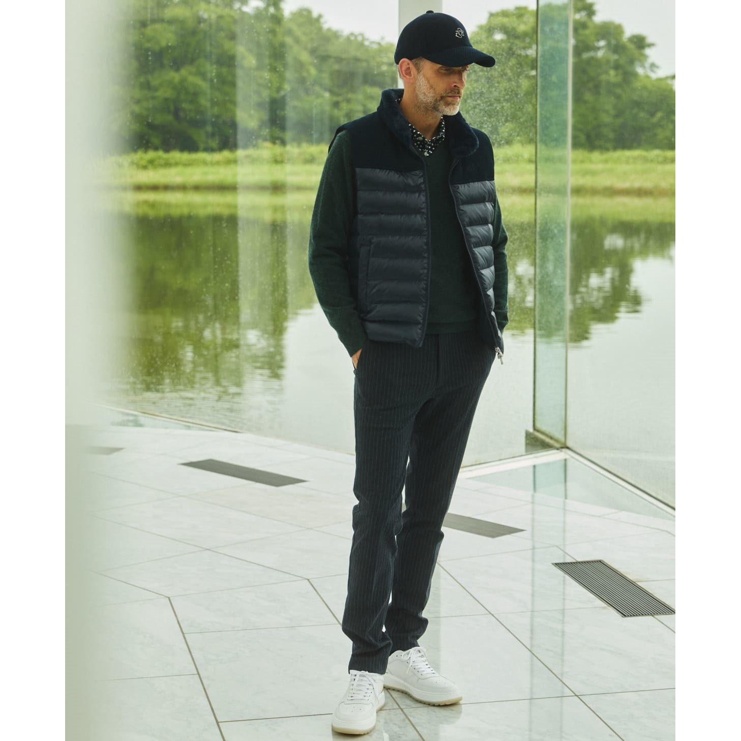 MEN LUXE ダウンベスト クリーム